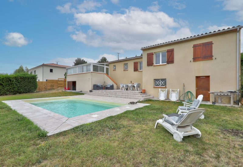 LEMESLE_YANNICK_IMMOBILIER_EQUIPEIMMOBILIERE_MAISON_MOTGISCARD_179M²_T5_SOUSOL_JARDIN_PISICINE_2