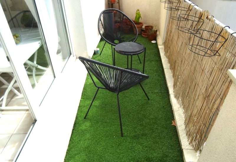 Terrasse de 8m2 sans vis à vis exposée plein SUD