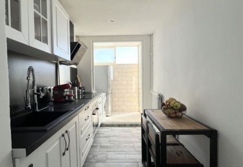 appartement-4-hyeres-65-1391038-1536w